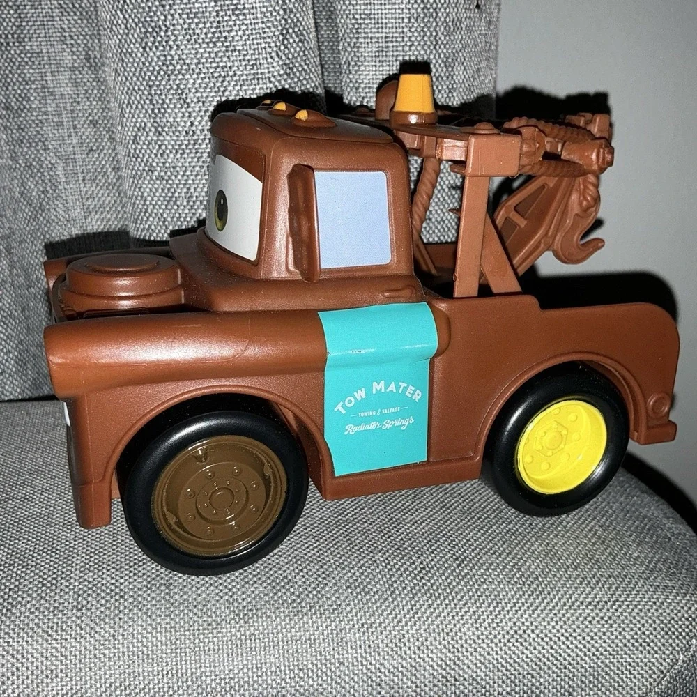 Disney Pixar Cars Track Talkers Talking Tow Mater‎ Vehicle 2020 Mattel Works